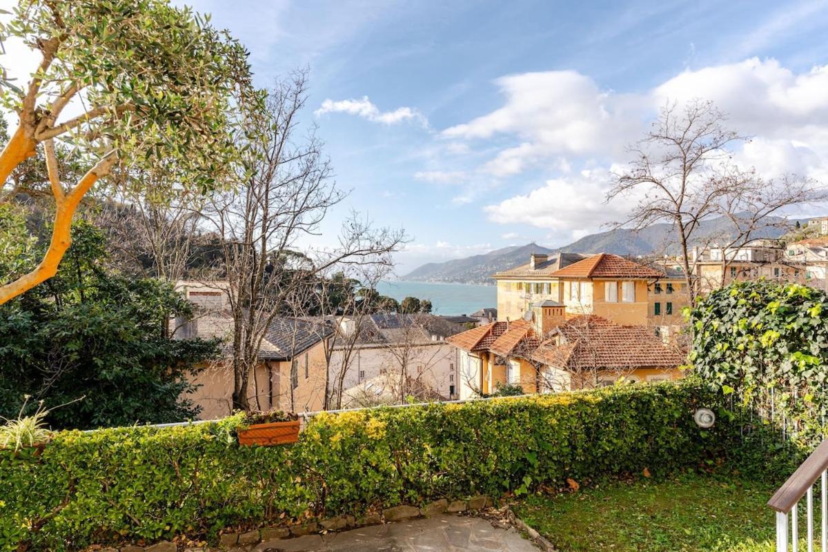 Sea View Apartment With Private Garden Camogli Luaran gambar