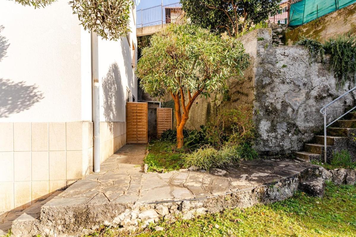 Sea View Apartment With Private Garden Camogli Luaran gambar