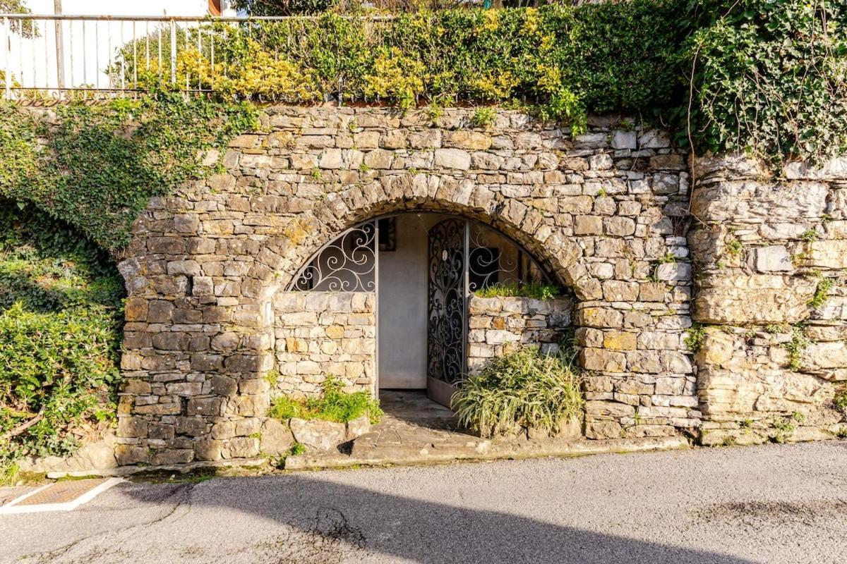 Sea View Apartment With Private Garden Camogli Luaran gambar